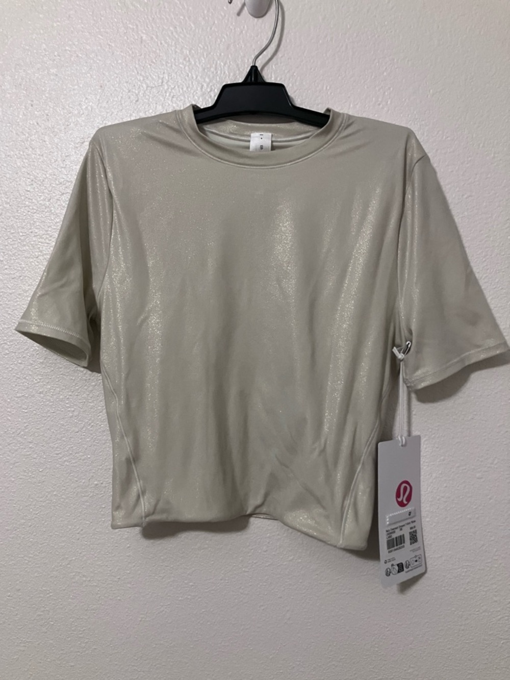 Lululemon Wundermost Nulu Crewneck Cropped T-Shirt Luxe Shine Foil Print Bone XS